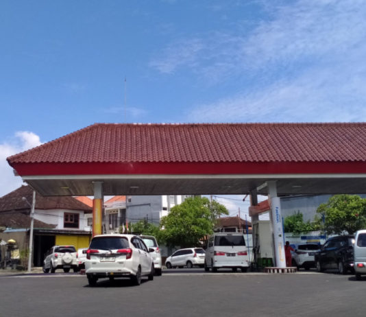 Serangan Israel-AS ke Iran Dikhawatirkan Sebabkan Kelangkaan BBM di Indonesia