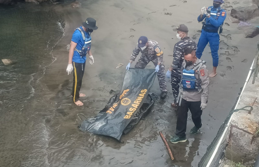 Kembali Ditemukan, Jasad Diduga Korban KMP Tunu Pratama Jaya