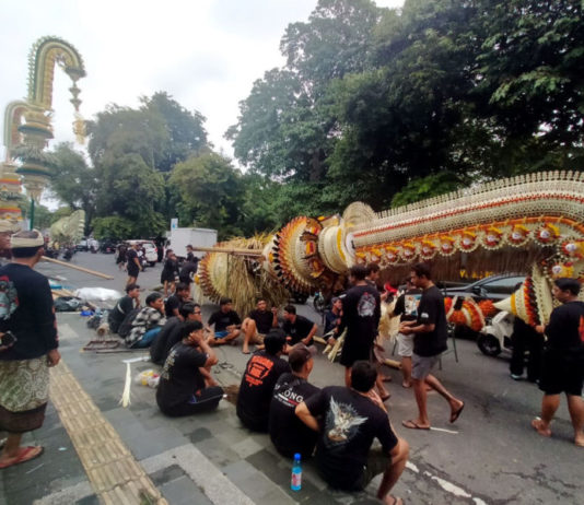 Lomba Penjor Meriahkan HUT ke-238 Kota Denpasar, 23 Sekaa Teruna Berpartisipasi