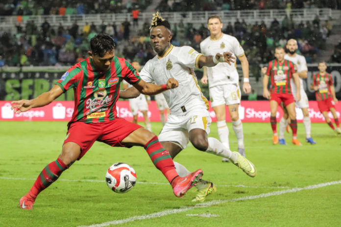 Main Di Kandang, Persebaya Ditaklukkan Bhayangkara 1