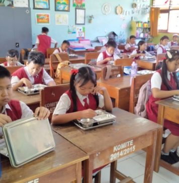 MBG Tetap Jalan Saat Ramadan, Menu Kering Disiapkan untuk Siswa Muslim