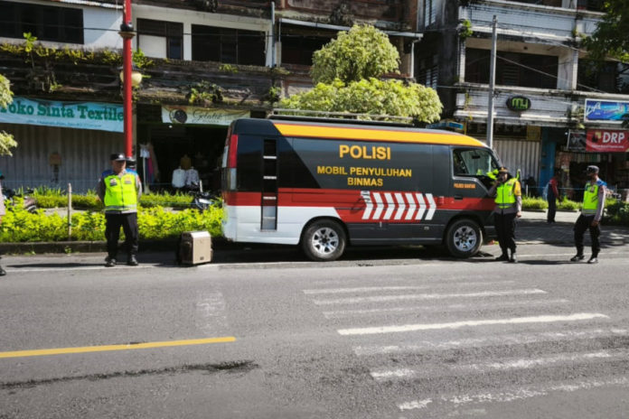 Polres Gianyar Edukasi Pengguna Jalan Dalam Operasi Keselamatan Agung 2026 1