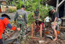 Satgas TMMD Genjot Proyek Air Bersih di Desa Penyaringan Jembrana