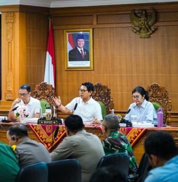 Bupati Adi Arnawa Pimpin Rakor ASPER PSBS Tegaskan Aturan Pemilahan Sampah di Badung Mulai April 2026