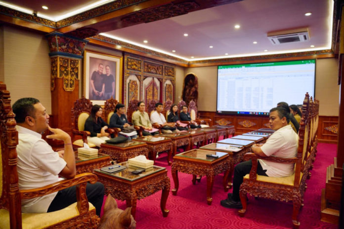 Bupati Gianyar Minta OPD Kerja Maksimal Susun LKPD 1