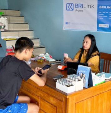 Dedikasi Rumiatun, BRILink Agen di Grobogan Sigap Layani Warga di Garis Depan