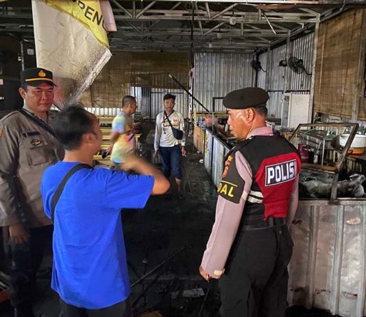 Diduga LPG Bocor, Warung Makan di Jl Dewi Sri Kuta Kebakaran