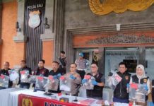 Identitas Pelaku Pembunuhan WNA di Depan Vila Terungkap