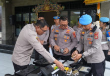 Kapolres Cek Senpi Inventaris Dinas