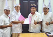 Oka Darmawan Kembali Maju, Ambil Formulir Pendaftaran Balon KONI Bali 2026-2030