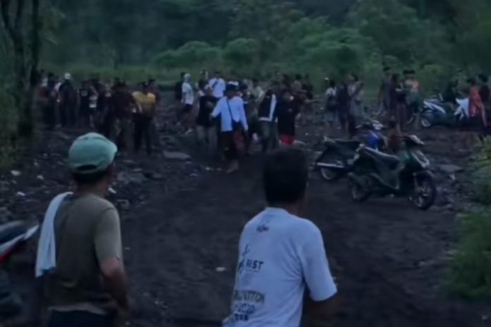 Pengemudi Tewas Usai Mobilnya Terjun Ke Jurang 100 Meter Di Kubu 1