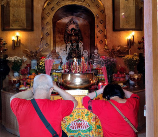 Perayaan Cap Go Meh di Griya Kongco Dwipayana Tanah Kilap, Momentum Penutup Imlek dengan Rasa Syukur