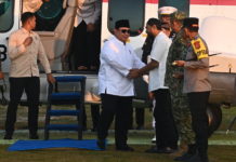 Presiden Prabowo Tunaikan Salat Idulfitri di Masjid Darussalam Aceh Tamiang