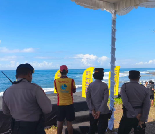 Ratusan Peselancar Jepang Ikuti Kejuaraan Surfing Internasional di Pantai Keramas