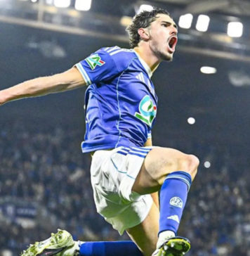 Strasbourg Singkirkan Reims, Melaju ke Semifinal Piala Prancis Penyerang Strasbourg Joaquin Panichelli melompat merayakan keberhasilannya mencetak gol ke gawang Reims pada pertandingan perempat final Piala Prancis di Stadion de la Meinau, Strasbourg, Selasa (3/3) waktu setempat. (x.com/RCSA_English)
