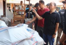 Tinjau Korban Banjir, Gubernur Koster Salurkan Rp 1,26 Miliar