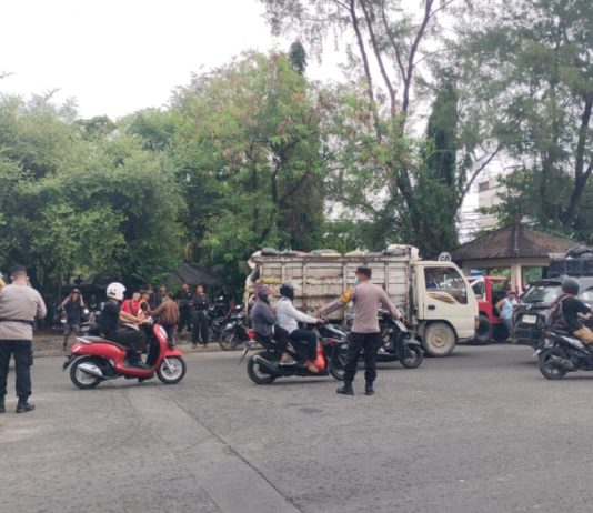 TPA Suwung Dibuka Kembali Pascatutup 1 Hari, Polsek Densel Atur Lalin