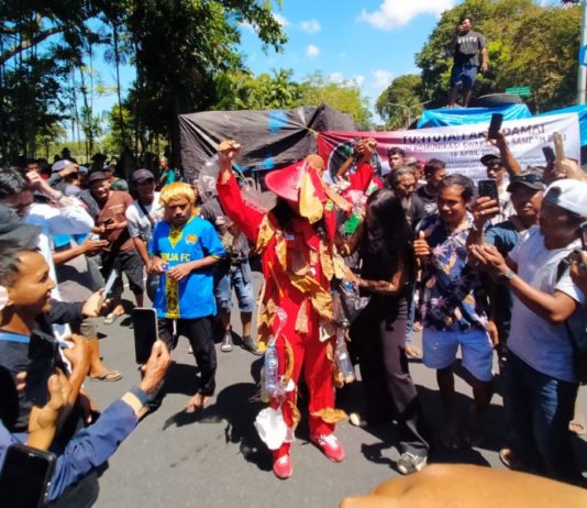 Aksi Ratusan Truk Buahkan Hasil, Forkom SSB Diizinkan Buang Sampah Organik ke TPA Suwung