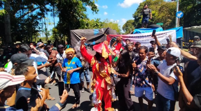 Aksi Ratusan Truk Buahkan Hasil, Forkom SSB Diizinkan Buang Sampah Organik ke TPA Suwung