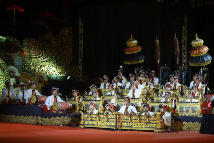Barungan Agung, Empat Sekaa Gong Kebyar Guncang Panggung Pekan Budaya Gianyar 1