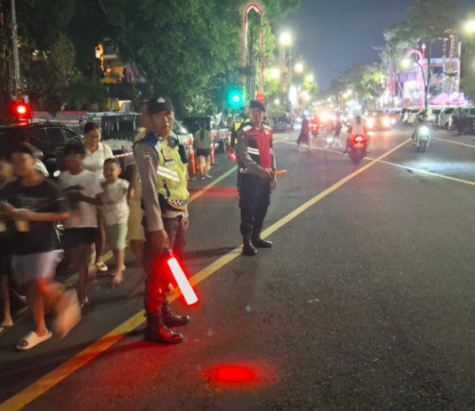 Cegah Kriminalitas dan Balap Liar, Polsek Gianyar Gencarkan Patroli Dini Hari