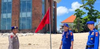 Cuaca Esktrem, Masyarakat Diminta Kenali Rambu Larangan di Pantai