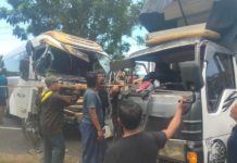 Microbus dan Truk Tabrakan di Pengeragoan, Arus Lalin Denpasar-Gilimanuk Sempat Tersendat