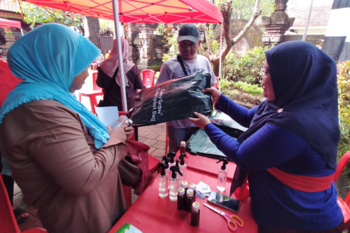 Olah Sampah Organik, Pembagian Komposter Bag Di Denpasar Ditarget Tuntas Awal Mei 1