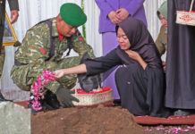 Pemakaman Sersan Kepala Nur Ichwan Berlangsung Khidmat, Wakil Panglima TNI Jadi Irup