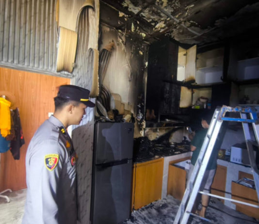 Sistem “Exhaust” Diduga Bermasalah, Dapur Terbakar di Sesetan