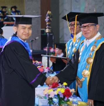 Undiksha Cetak 1.098 Lulusan, Program Internasionalisasi Hasilkan 24 Wisudawan Asing