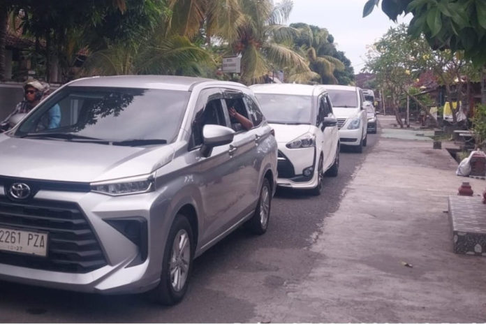 Arus Keluar Bali Membludak Libur Idul Adha, Polres Terapkan Rekayasa Lalin 1