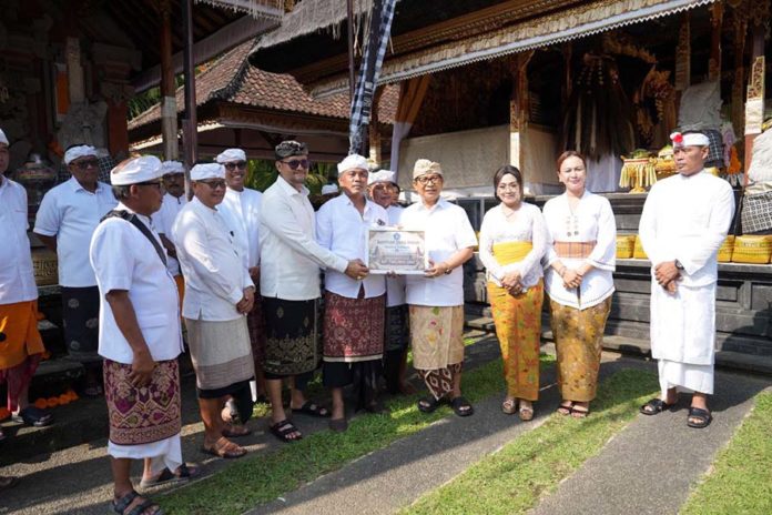 Bupati Dan Wabup Badung Hadiri Karya Melaspas Di Pura Dalem Suargan Bongkasa 1