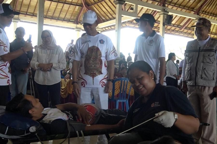 Bupati Satria Hadiri Peringatan May Day, Dorong Perlindungan Pekerja ...
