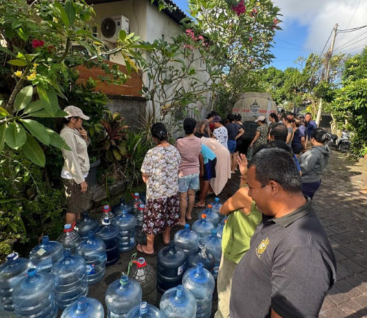 Distribusi Air Bersih PDAM Badung Terganggu, Warga Perumahan Raya Kampial Menjerit