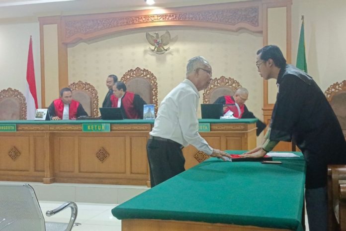 Dituntut 7 Tahun Penjara, Eks Ketua LPD Tulikup Kelod Minta Dibebaskan 1