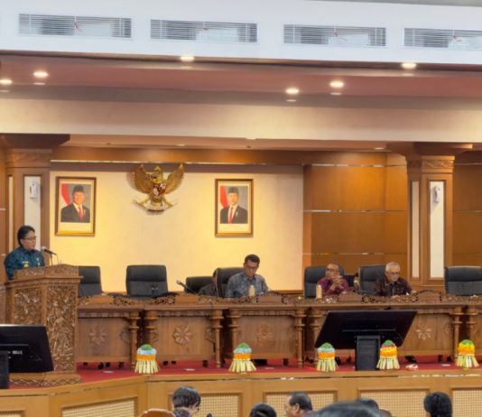 DPRD Bali Sahkan Ranperda Pajak dan Retribusi Daerah Jadi Perda