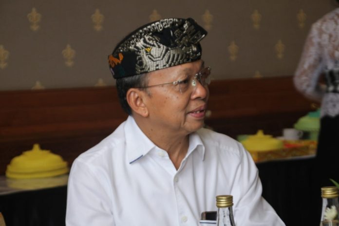 Jaga Masa Depan Bali, Gubernur Koster Minta Kuatkan Keluarga 4 Anak 1