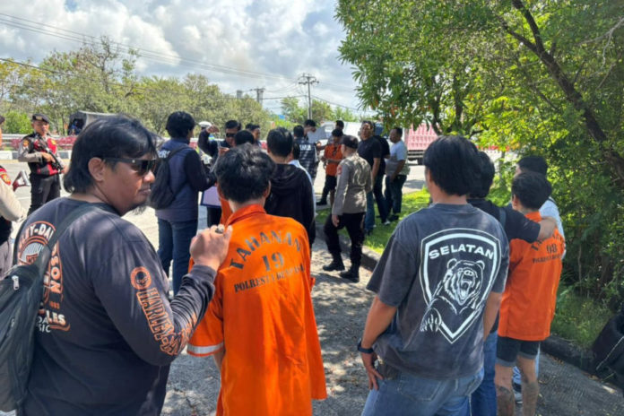 Kasus Pembunuhan Dan Pembakaran ABK Direkonstruksi 1