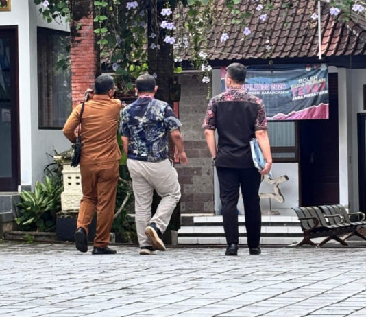 Mantan Kepala Bappeda Diperiksa Tim Penyidik Kejari