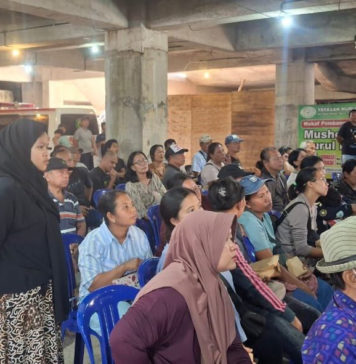Pedagang Khawatir Kehilangan Lapak Usai Penataan Terminal Pesiapan Tabanan