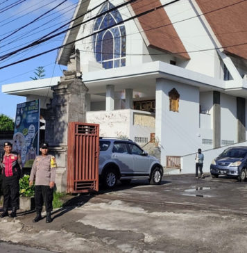 Polres Gianyar Amankan Ibadah Kenaikan Yesus Kristus