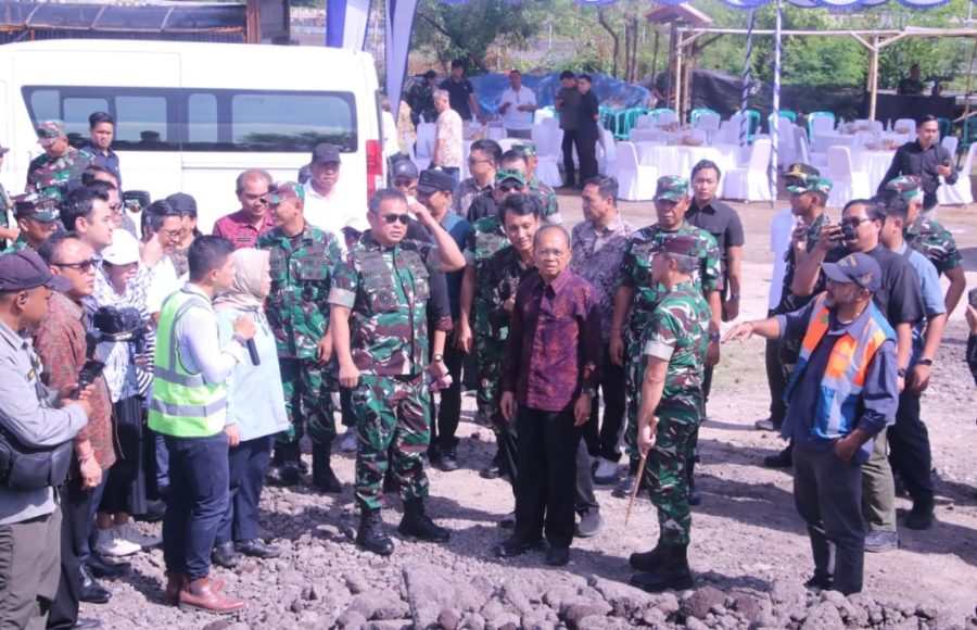 PSEL Denpasar Raya Mulai Digarap, Gubernur Koster Tinjau Pematangan Lahan di Pesanggaran