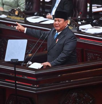 Sampaikan KEM PPKF 2027, Prabowo Targetkan Pertumbuhan Ekonomi hingga 6,5 Persen