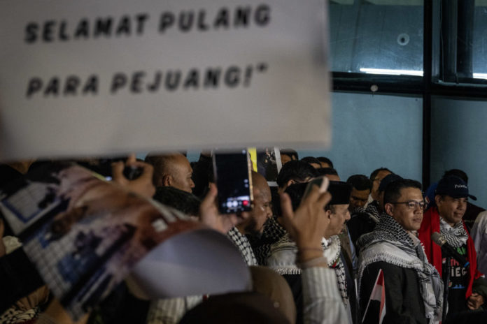 Sempat Diculik Israel Saat Misi Kemanusiaan, 9 WNI Tiba Di Indonesia 1