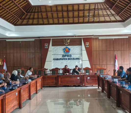 Terganggu Kebisingan Suara Mesin, Warga PLTD Pemaron Tolak Kompensasi Rp10 Juta per Tahun”
