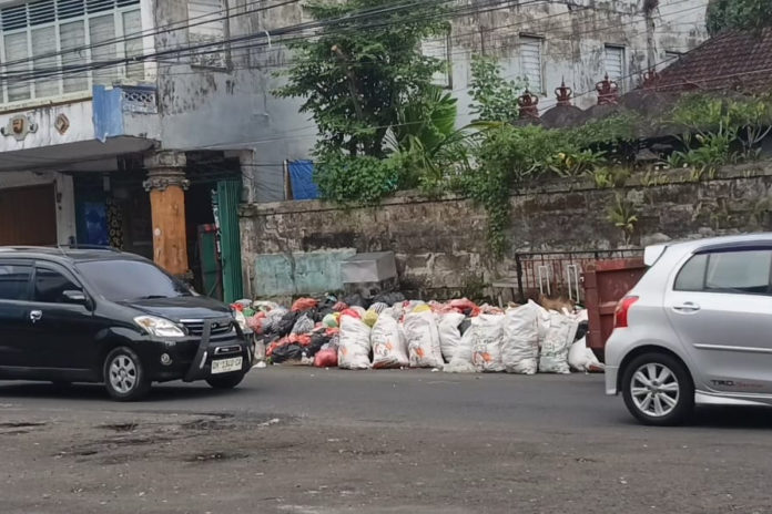 Wajah Kota Tabanan Kembali Kumuh Akibat TPS Liar 1