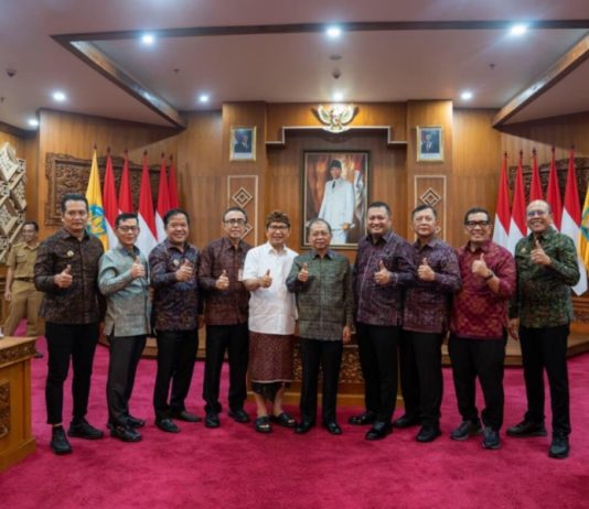 Bupati Adi Arnawa Paparkan Strategi dan Capaian Target Pembangunan Dukung Pariwisata