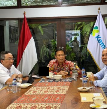 Bupati Gus Par Lobi Pusat Tingkatkan Alkes dan Gedung UGD Baru untuk RSUD Karangasem