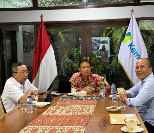 Bupati Gus Par Lobi Pusat Tingkatkan Alkes dan Gedung UGD Baru untuk RSUD Karangasem